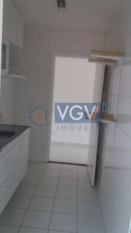 Apartamento à venda com 2 quartos, 55m² - Foto 6