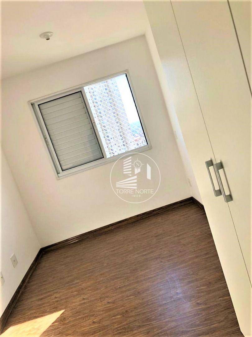 Apartamento à venda com 2 quartos, 57m² - Foto 13