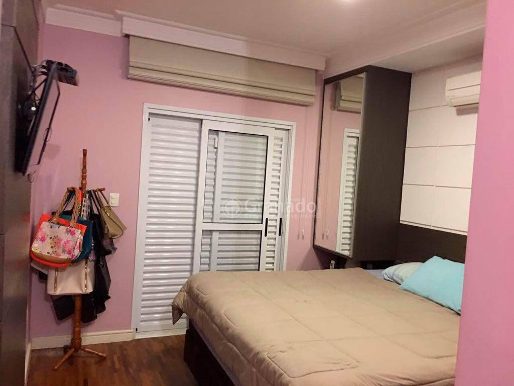 Sobrado à venda com 3 quartos, 330m² - Foto 15