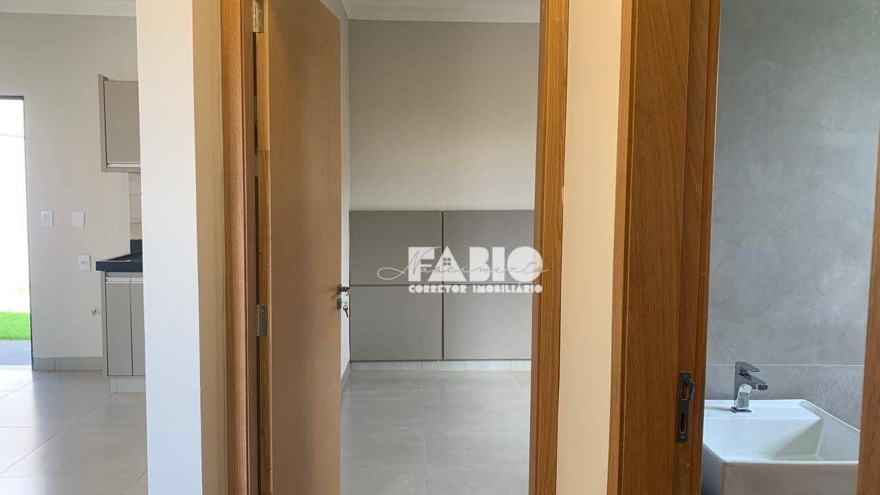 Casa à venda com 2 quartos, 55m² - Foto 6