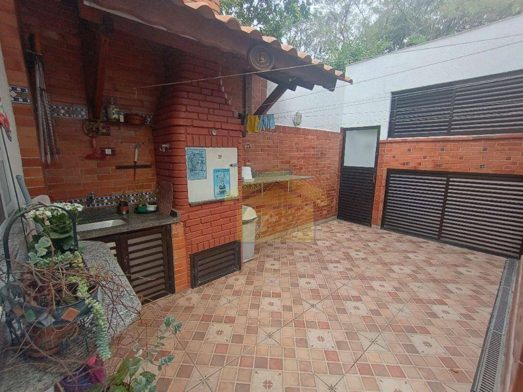 Sobrado à venda com 3 quartos, 280m² - Foto 17