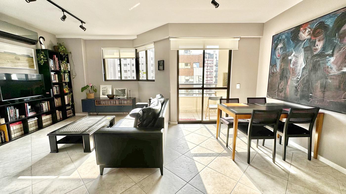 Apartamento à venda com 3 quartos, 106m² - Foto 6