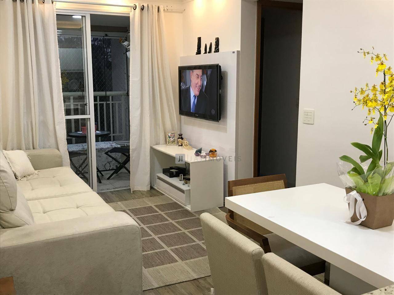 Apartamento à venda com 2 quartos, 60m² - Foto 1