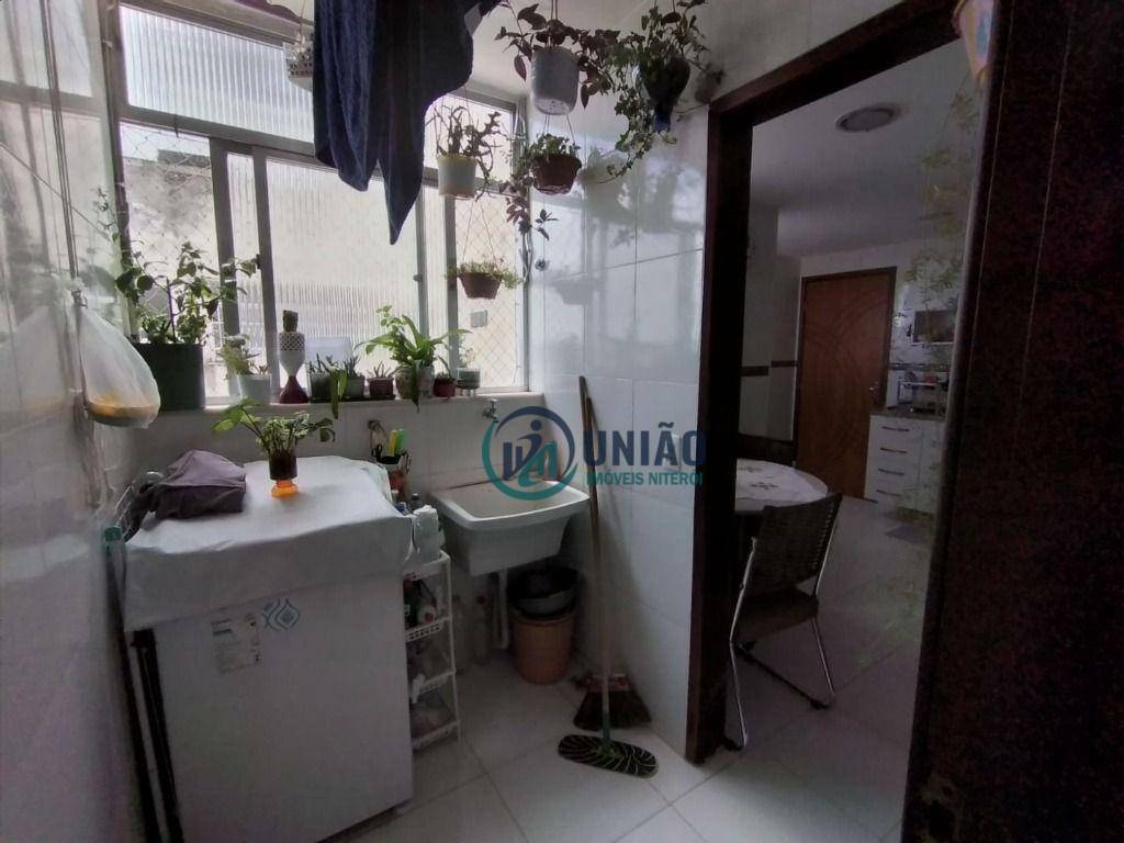 Apartamento à venda com 2 quartos, 90m² - Foto 18