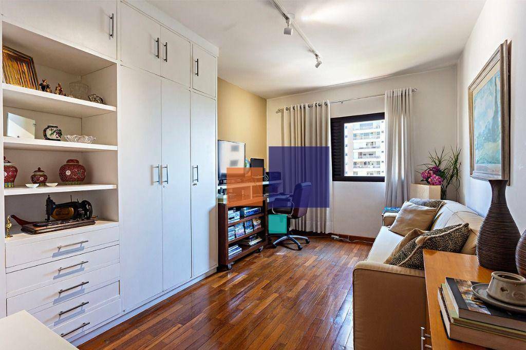 Apartamento à venda com 4 quartos, 195m² - Foto 14