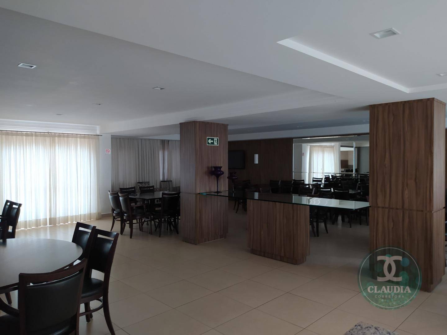 Apartamento à venda com 3 quartos, 251m² - Foto 8