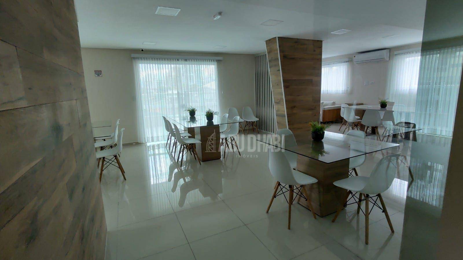 Apartamento à venda com 2 quartos, 75m² - Foto 5