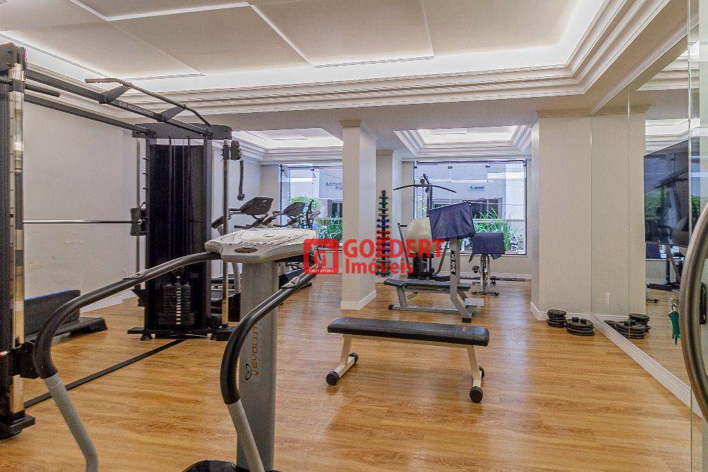 Apartamento para alugar com 3 quartos, 118m² - Foto 20