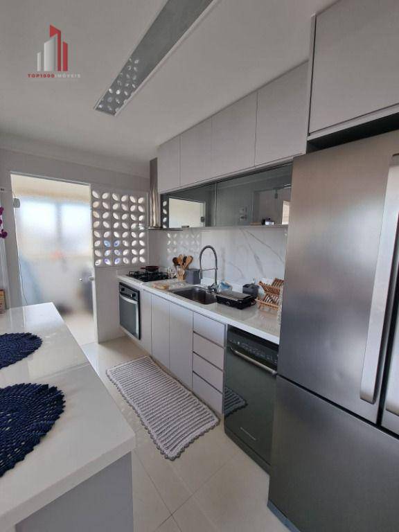 Apartamento à venda com 2 quartos, 76m² - Foto 18