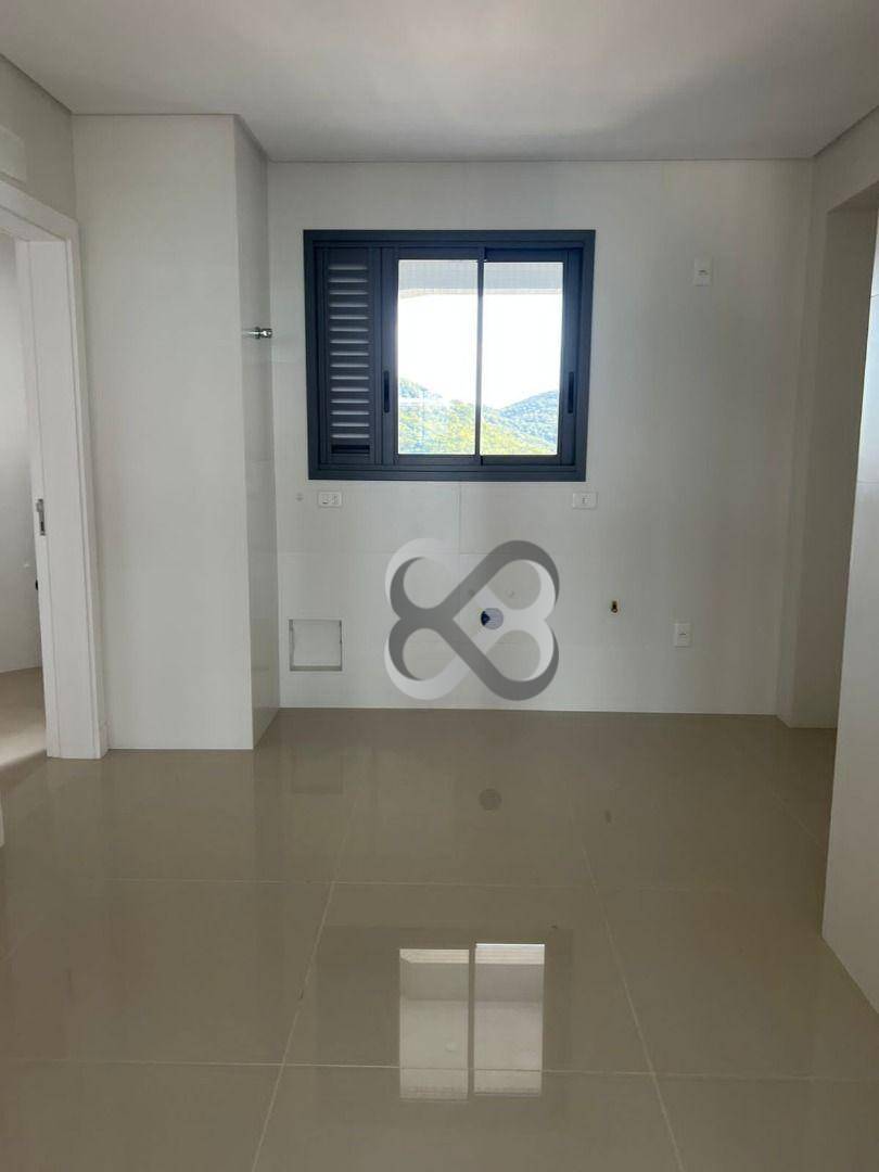 Apartamento à venda com 4 quartos, 182m² - Foto 21