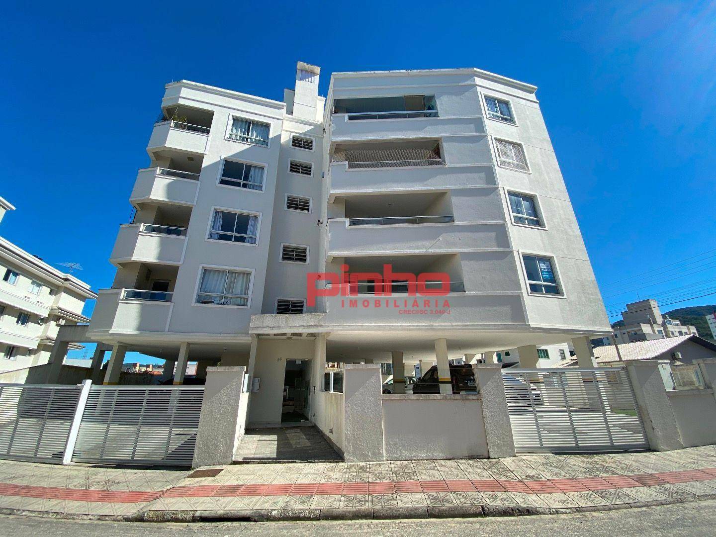 Apartamento à venda com 2 quartos, 68m² - Foto 33