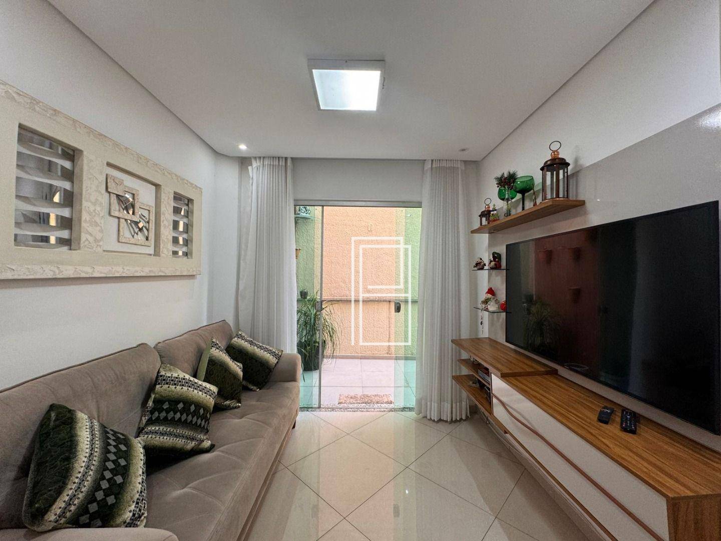 Apartamento à venda com 3 quartos, 150m² - Foto 1