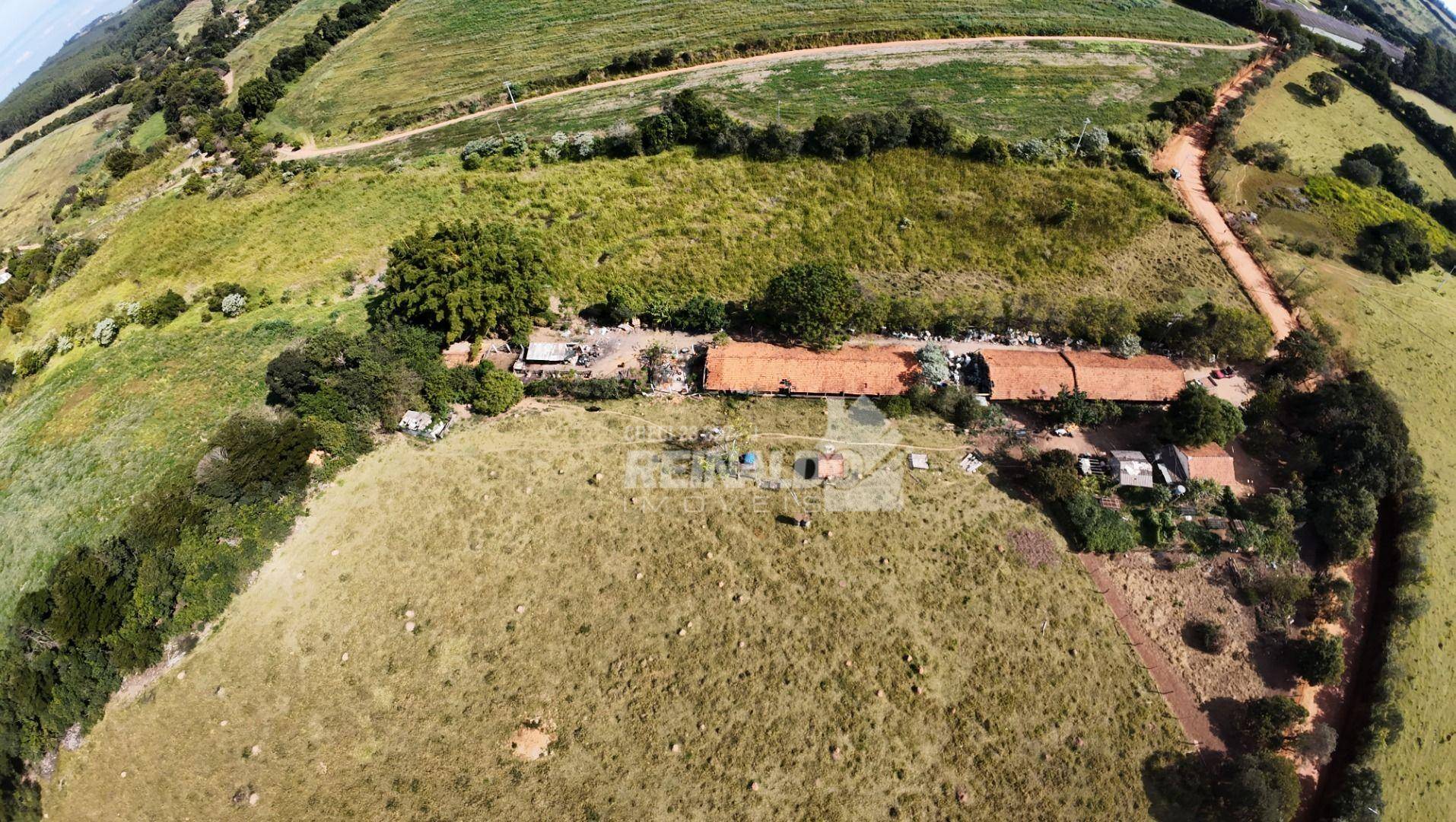 Sítio, 1 quarto, 27 hectares - Foto 4