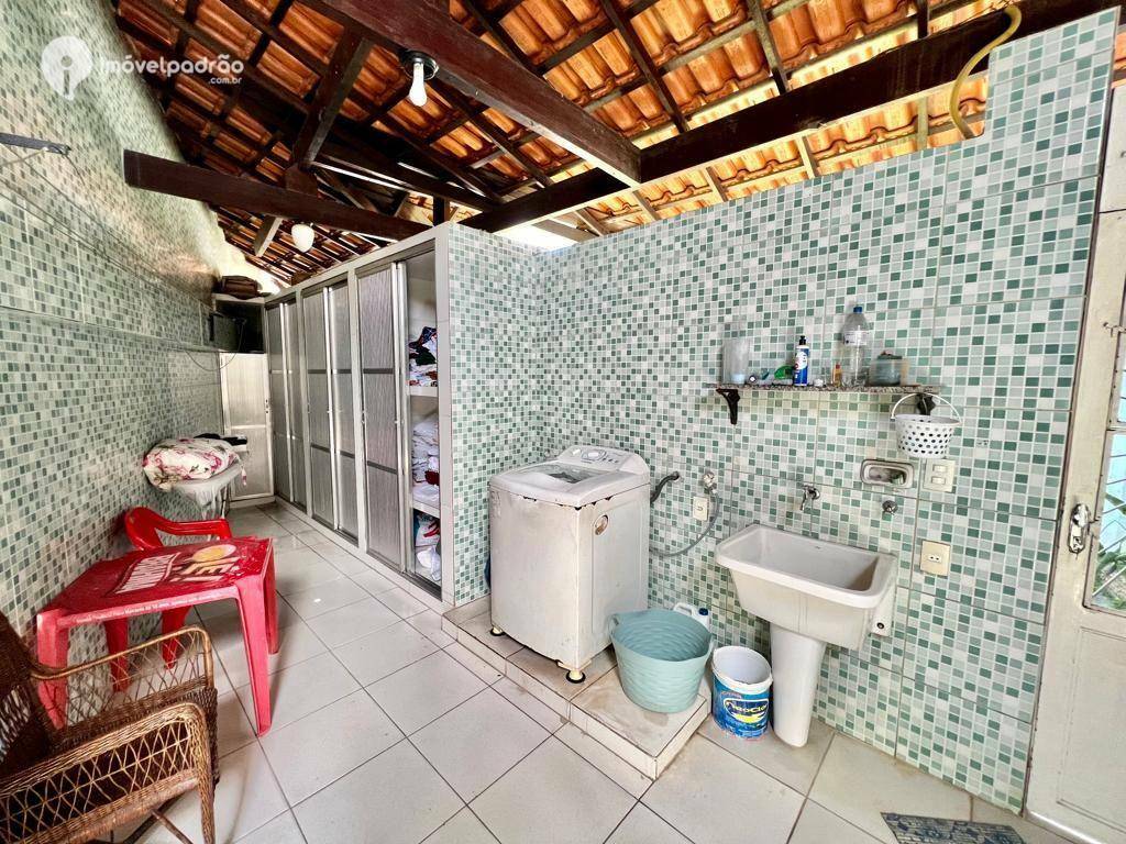 Casa à venda com 16 quartos, 600m² - Foto 12