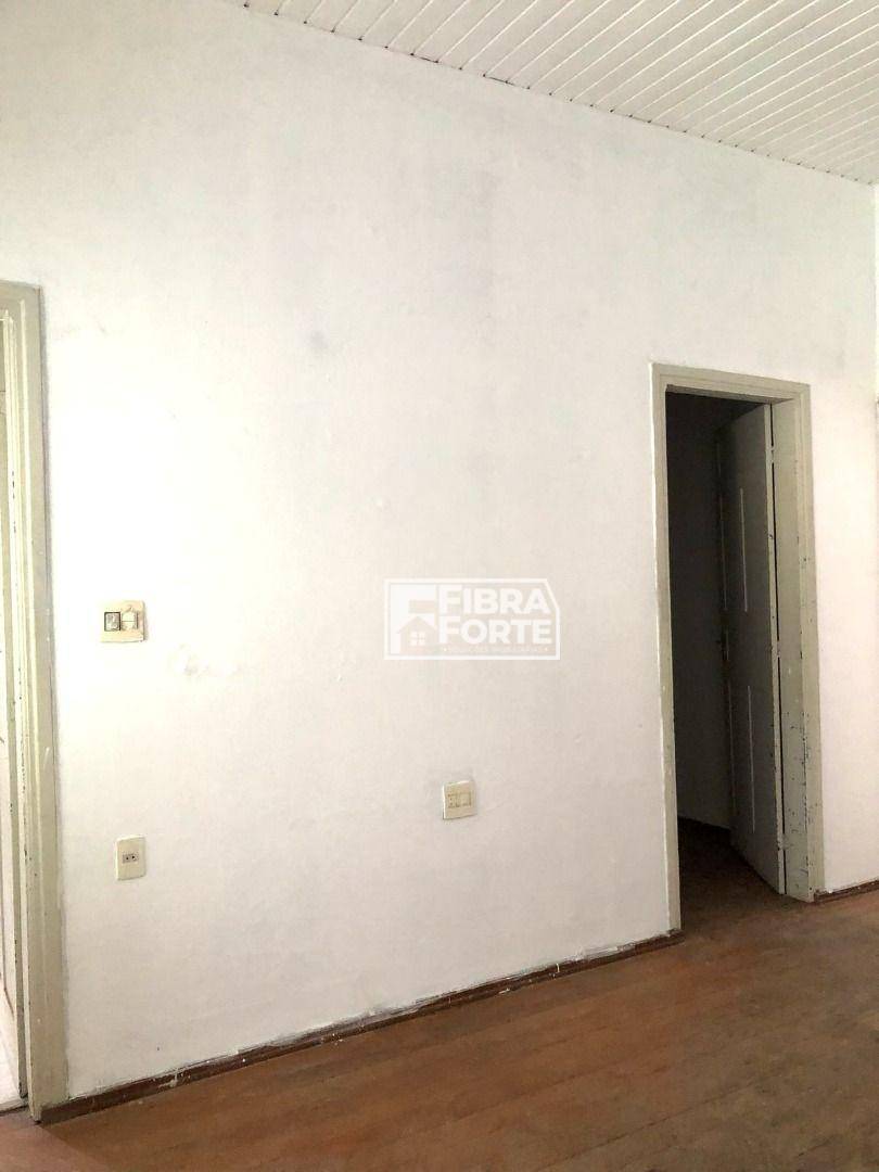 Casa para alugar com 3 quartos, 160m² - Foto 28