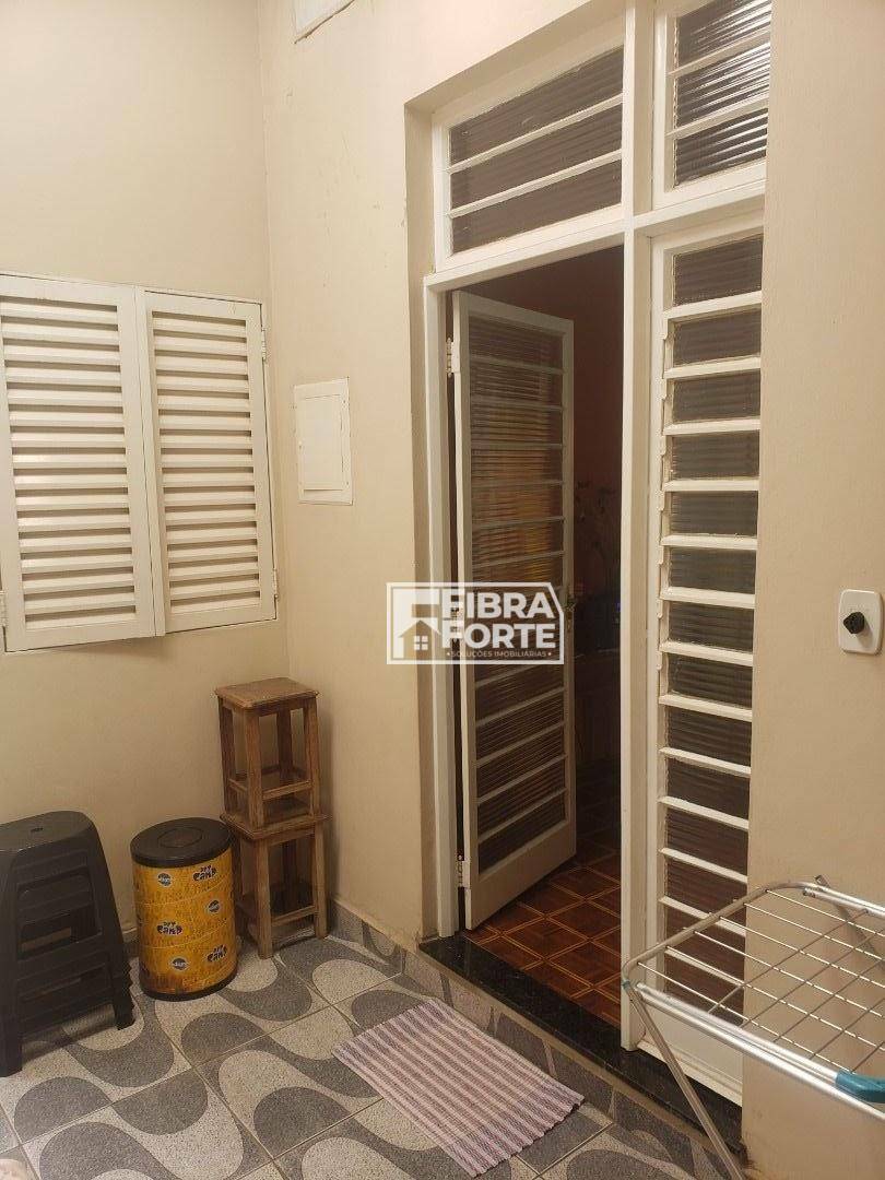 Casa à venda com 3 quartos, 146m² - Foto 16