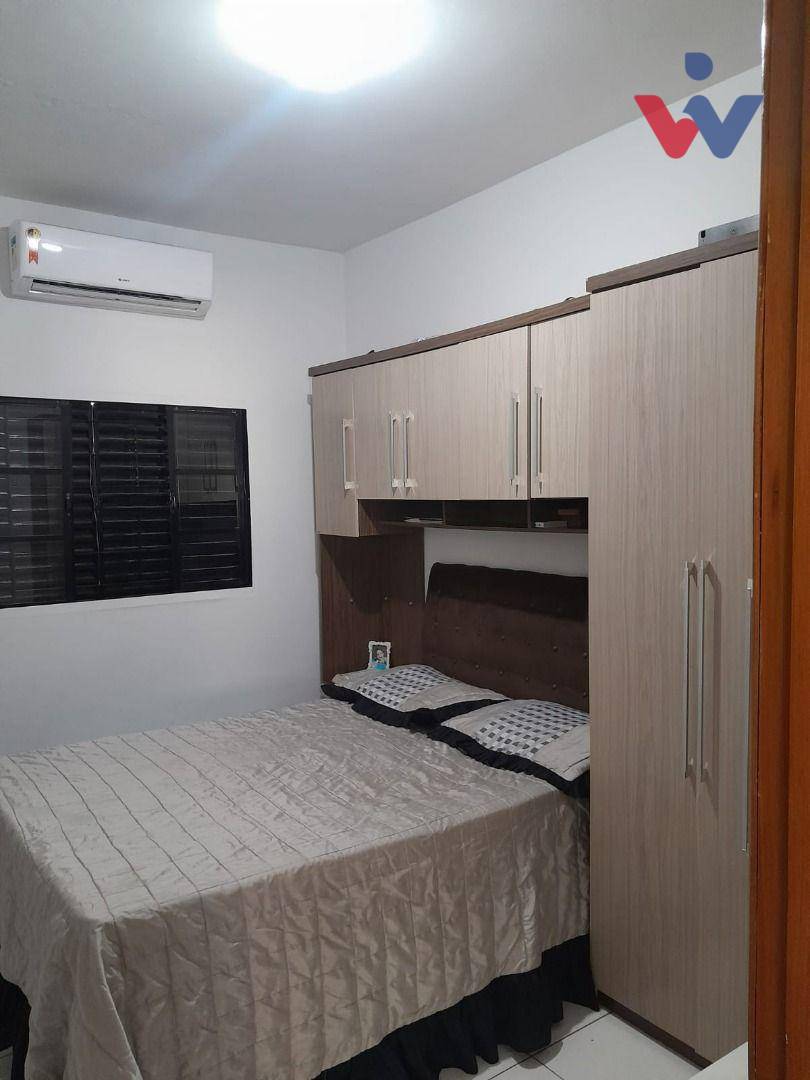 Casa à venda com 2 quartos, 70m² - Foto 14