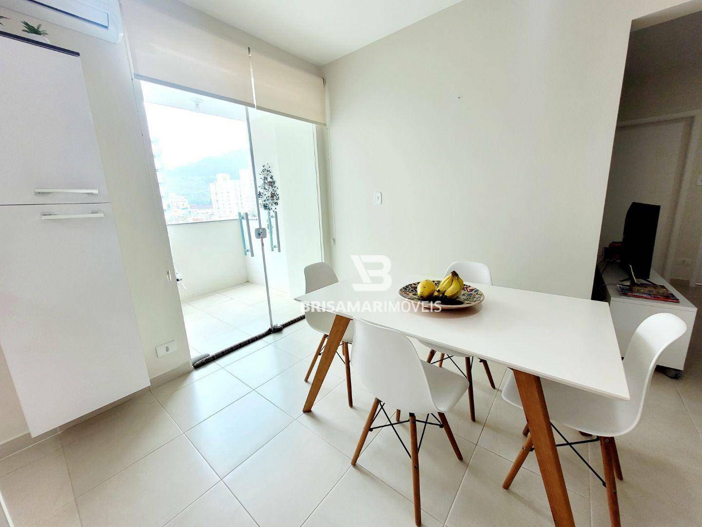 Apartamento à venda com 2 quartos, 65m² - Foto 3