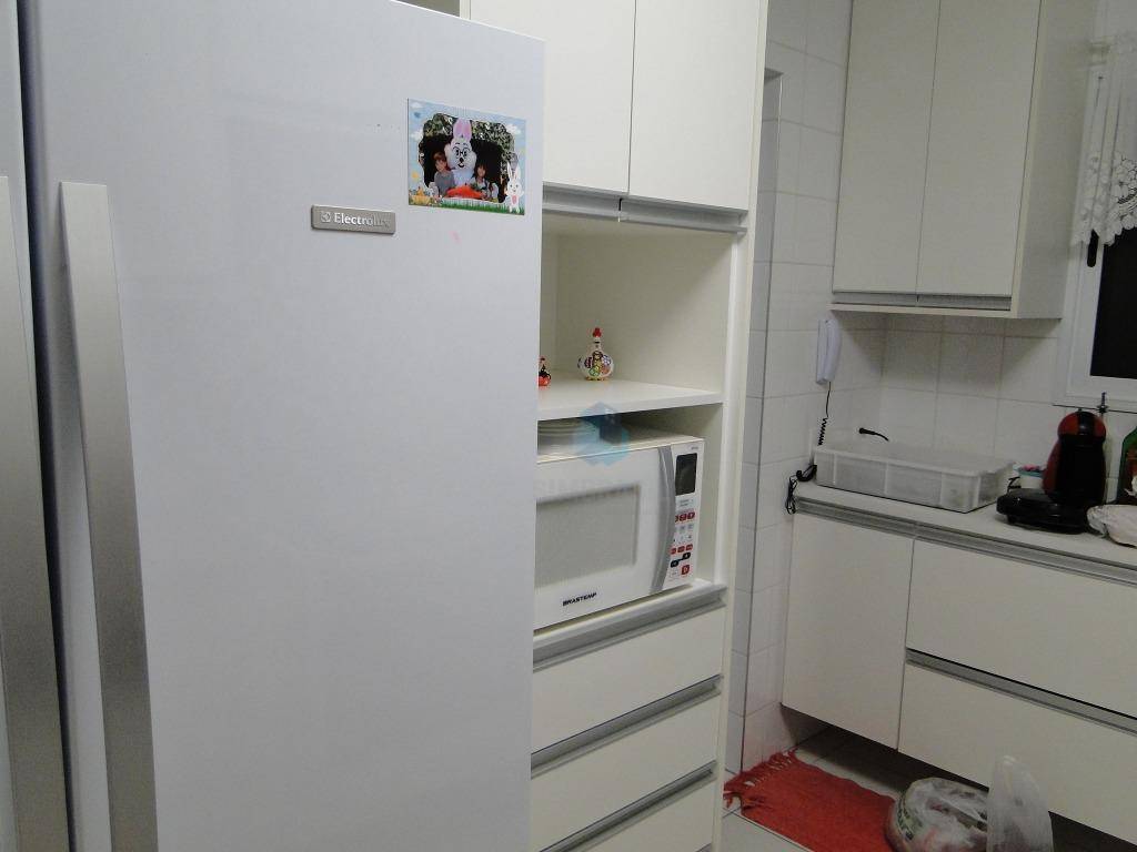 Apartamento à venda com 3 quartos, 138m² - Foto 34