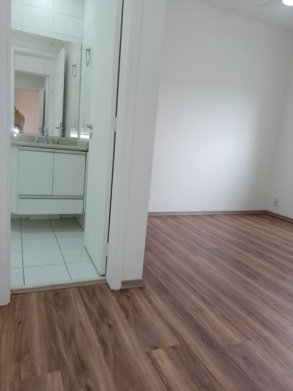 Apartamento à venda com 3 quartos, 98m² - Foto 11