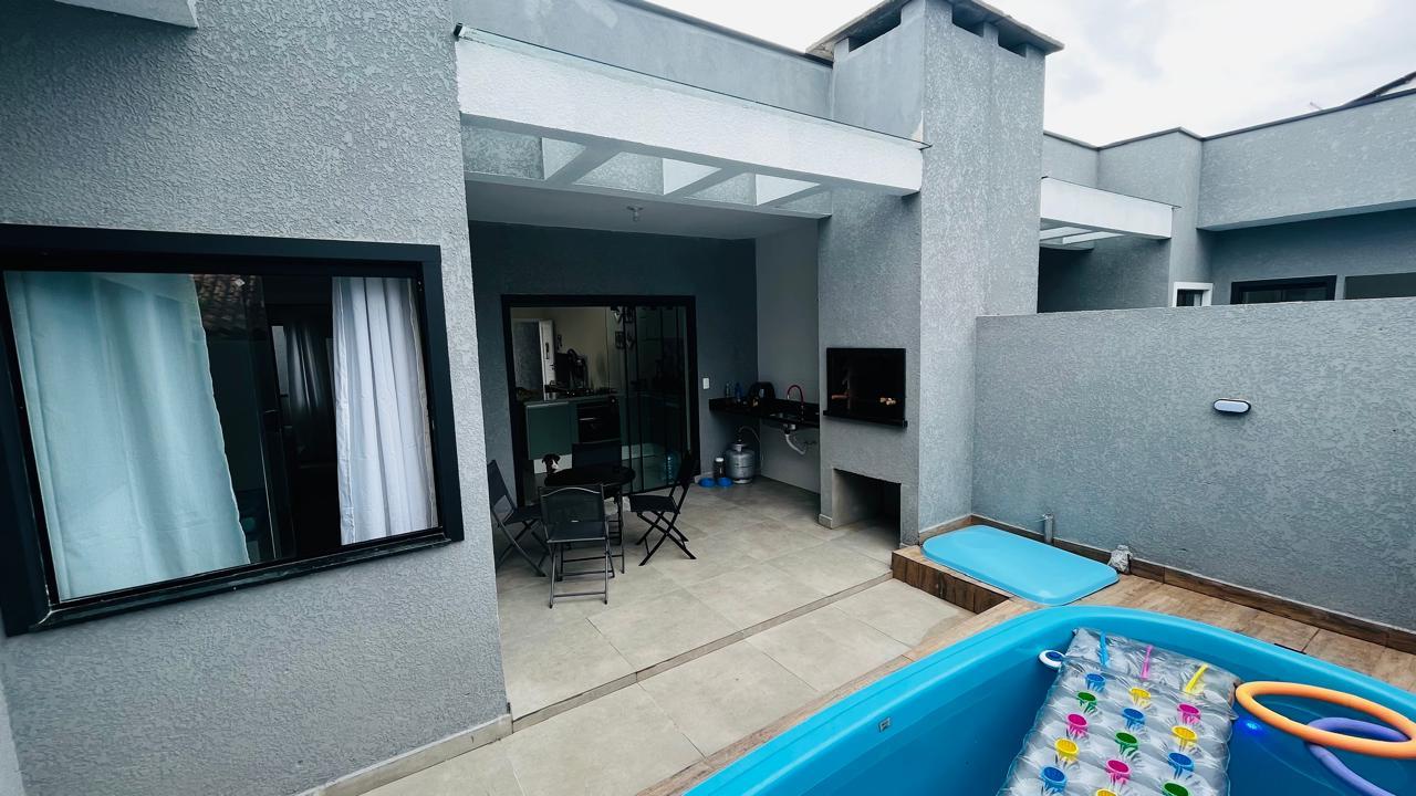 Casa à venda com 3 quartos, 168m² - Foto 2