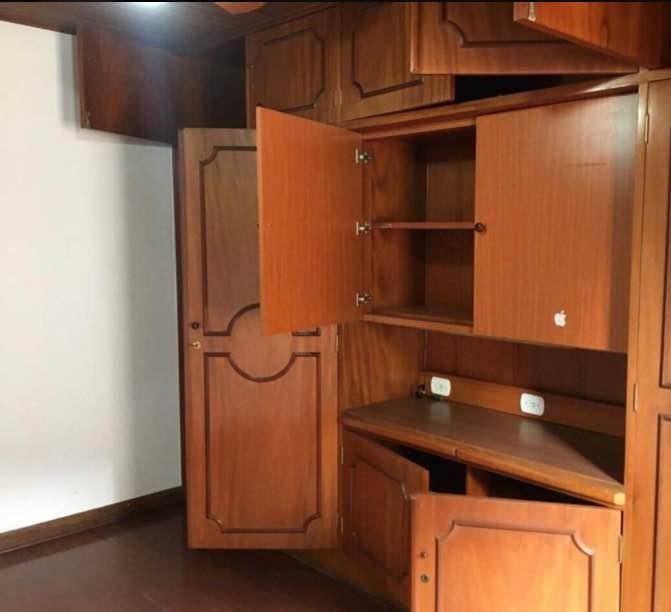 Casa para alugar com 3 quartos, 300m² - Foto 10