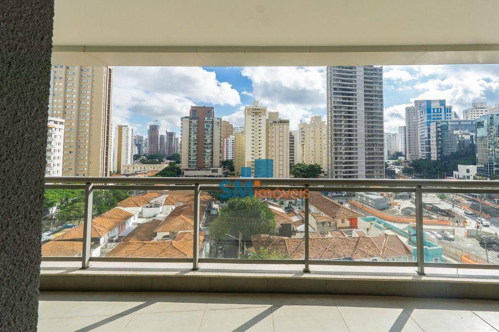 Apartamento à venda com 3 quartos, 134m² - Foto 13