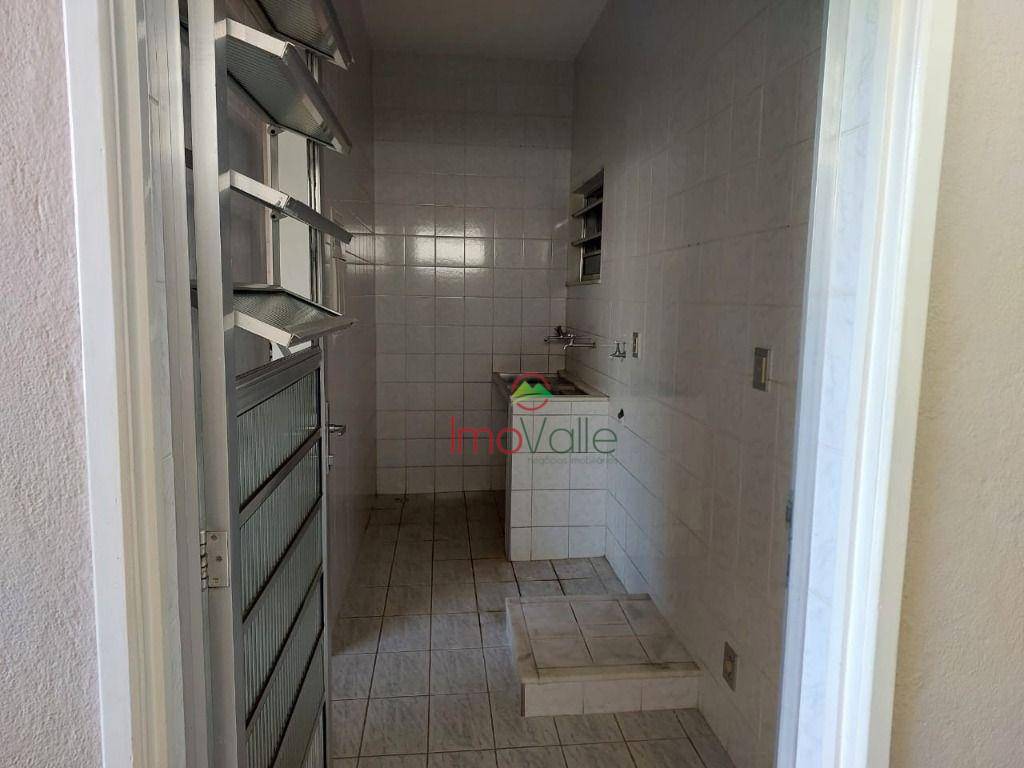 Casa de Condomínio à venda com 3 quartos, 280m² - Foto 13