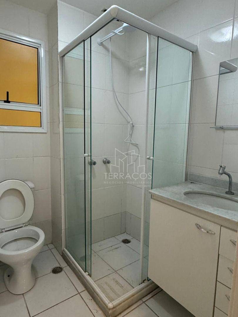 Apartamento para alugar com 3 quartos, 71m² - Foto 12