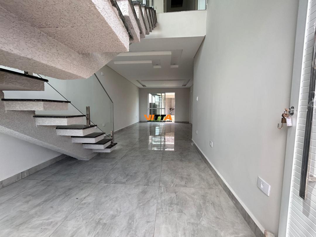 Casa à venda com 3 quartos, 110m² - Foto 3