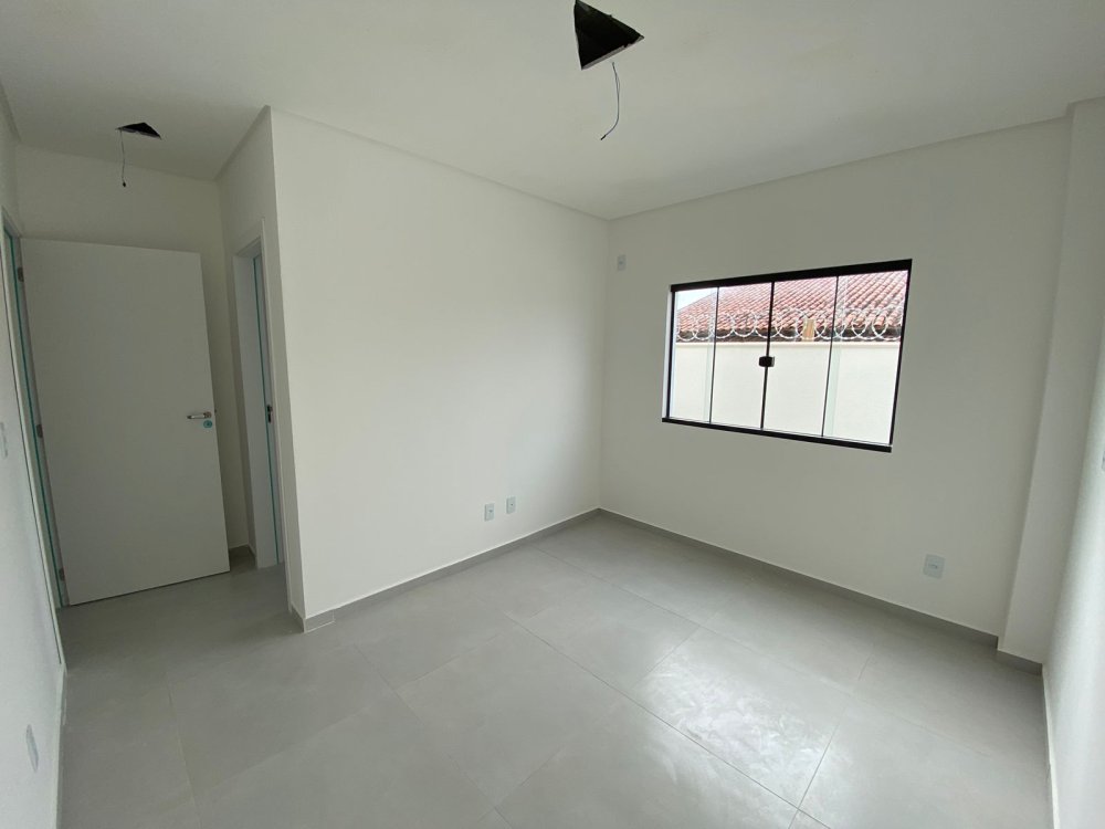 Apartamento à venda com 2 quartos, 70m² - Foto 12