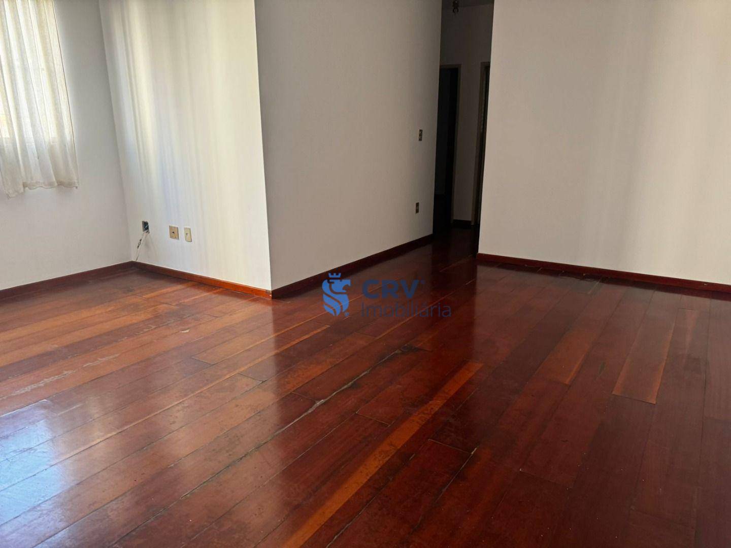 Apartamento para alugar com 3 quartos, 74m² - Foto 2