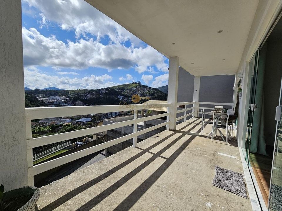 Casa à venda com 2 quartos, 150m² - Foto 12