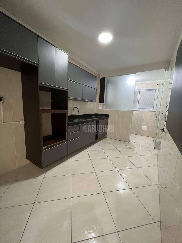 Apartamento à venda com 2 quartos, 100m² - Foto 5