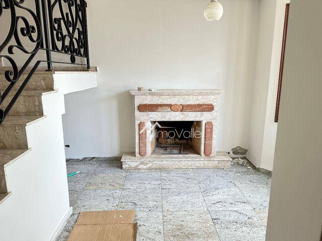 Casa de Condomínio para alugar com 4 quartos, 380m² - Foto 5