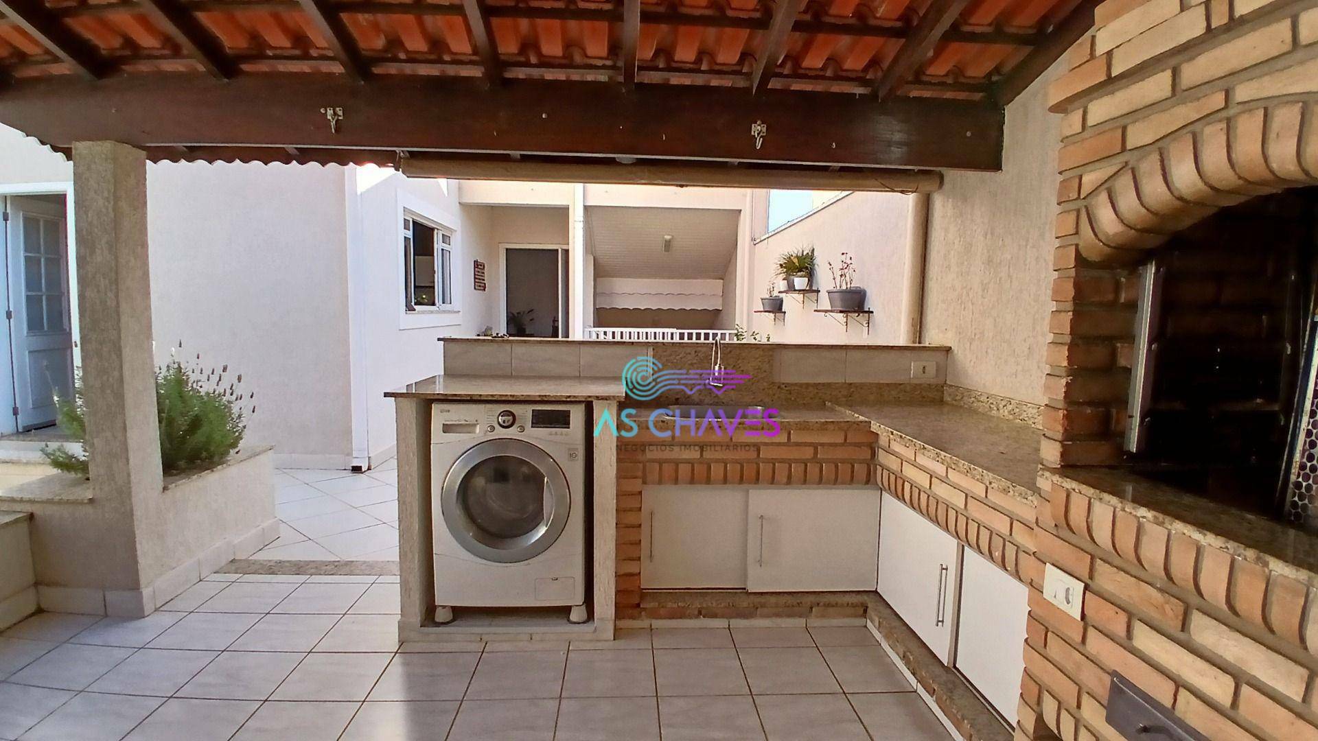 Casa à venda com 4 quartos, 432m² - Foto 5