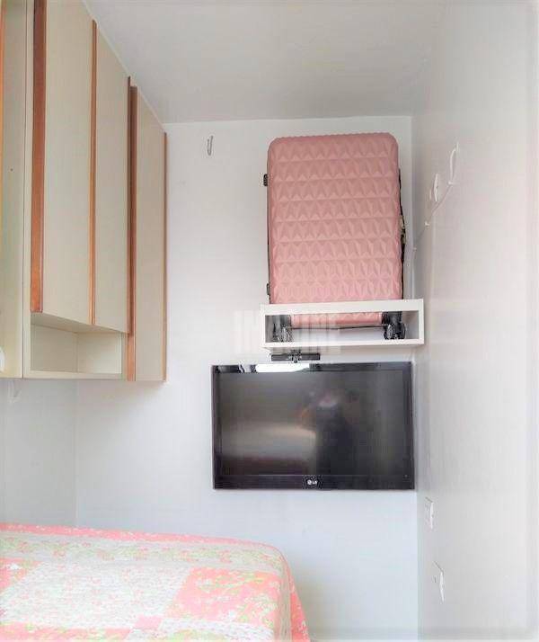 Apartamento à venda com 2 quartos, 62m² - Foto 12