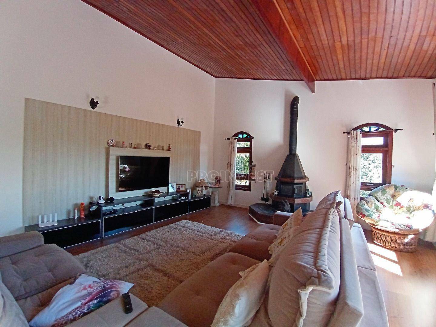 Casa à venda com 3 quartos, 500m² - Foto 10