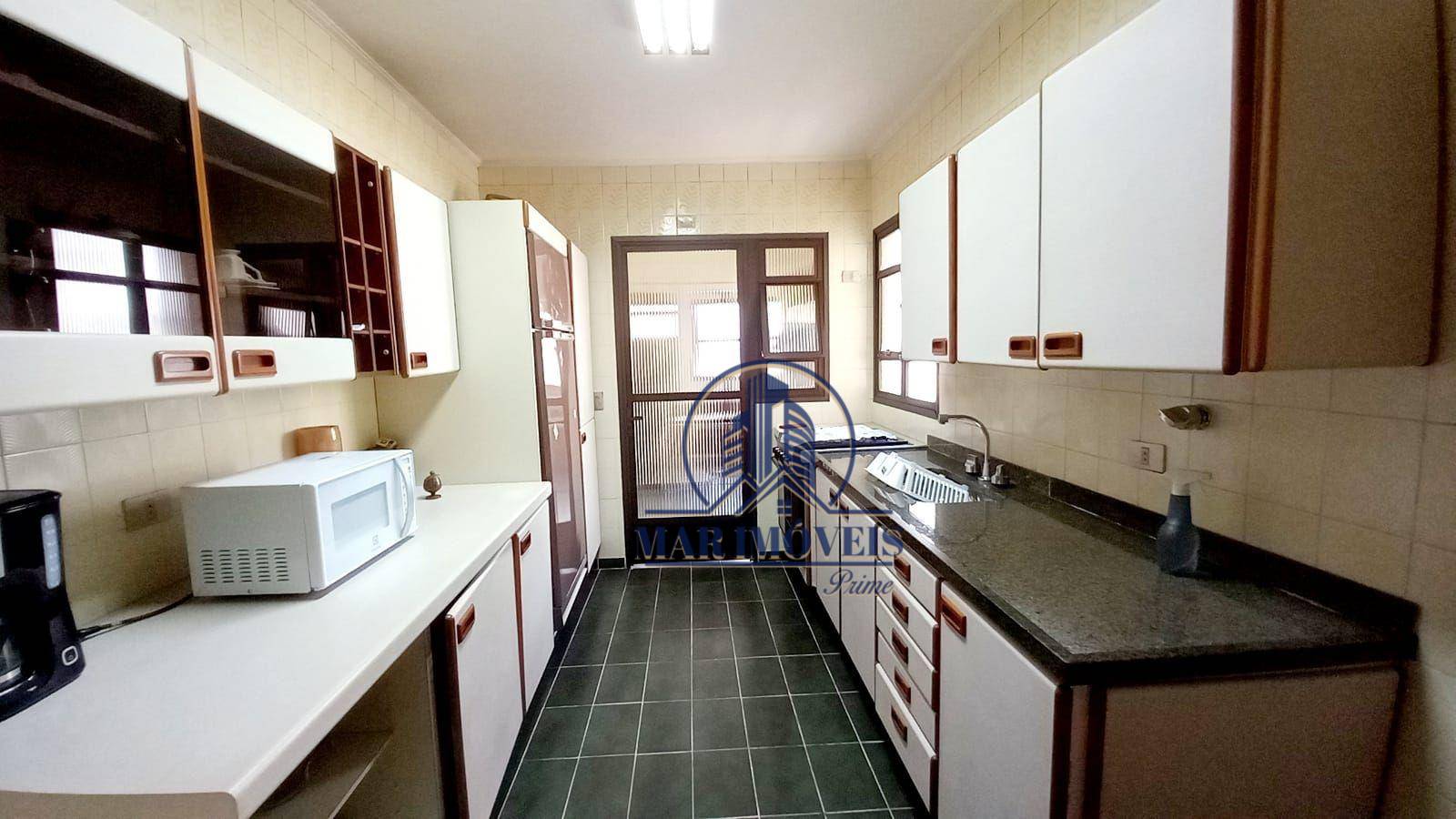 Apartamento à venda com 3 quartos, 130m² - Foto 8