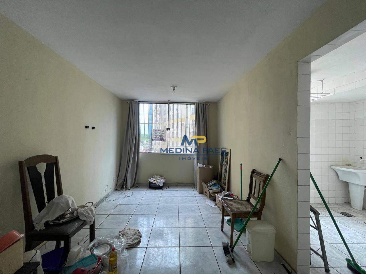 Apartamento à venda com 2 quartos, 60m² - Foto 2