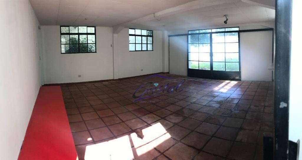 Casa à venda com 4 quartos, 265m² - Foto 2