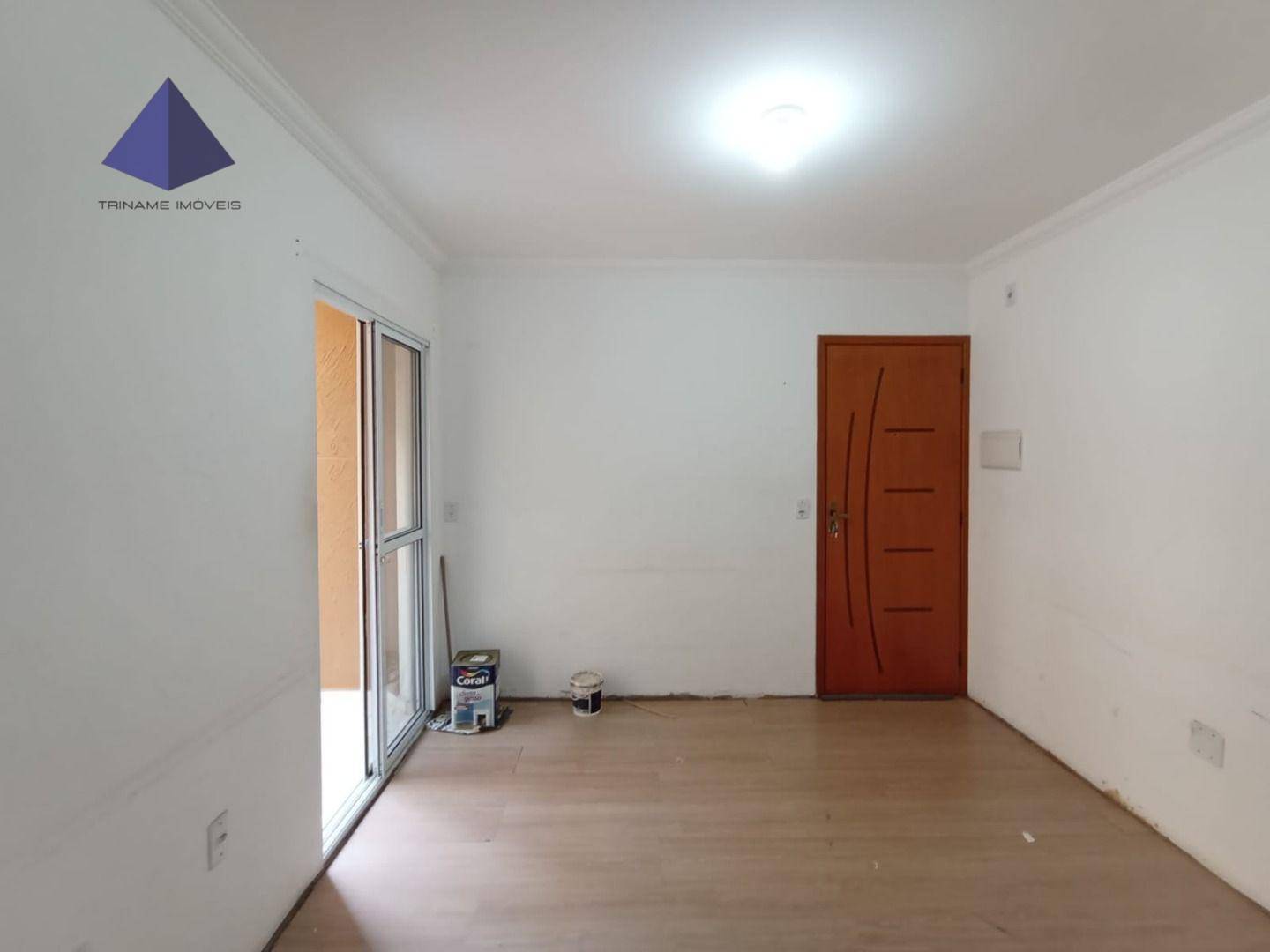 Apartamento à venda com 2 quartos, 43m² - Foto 3