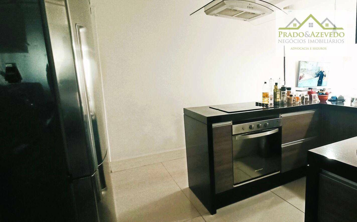 Apartamento à venda com 3 quartos, 180m² - Foto 11