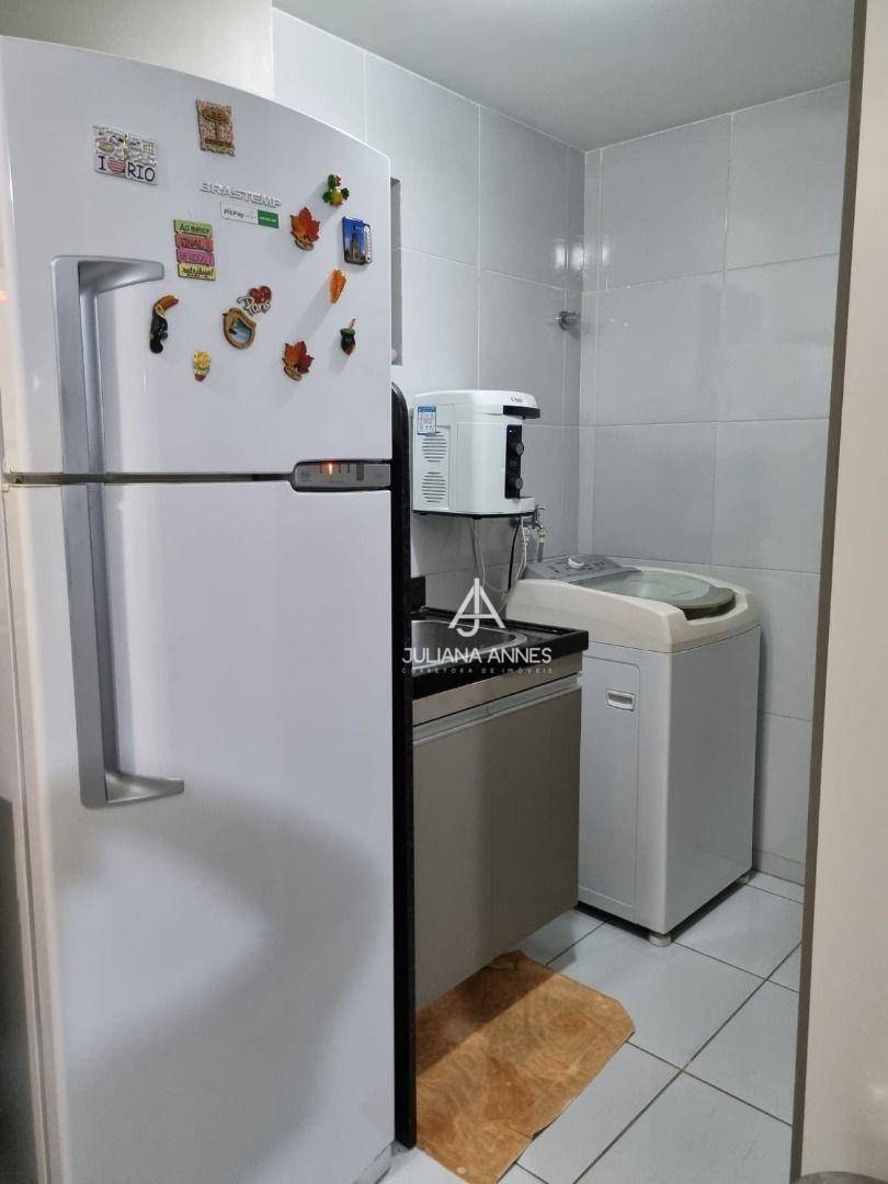 Apartamento à venda com 2 quartos, 72m² - Foto 5