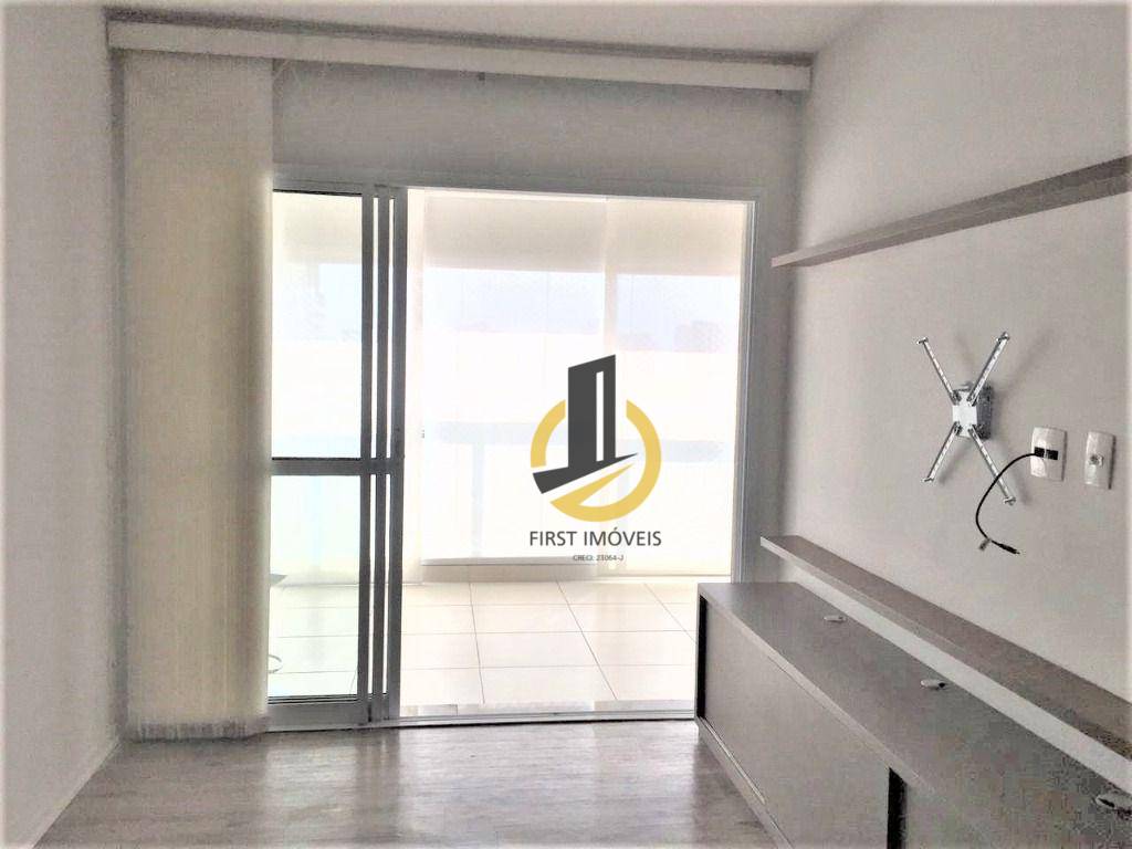 Apartamento à venda com 2 quartos, 65m² - Foto 5