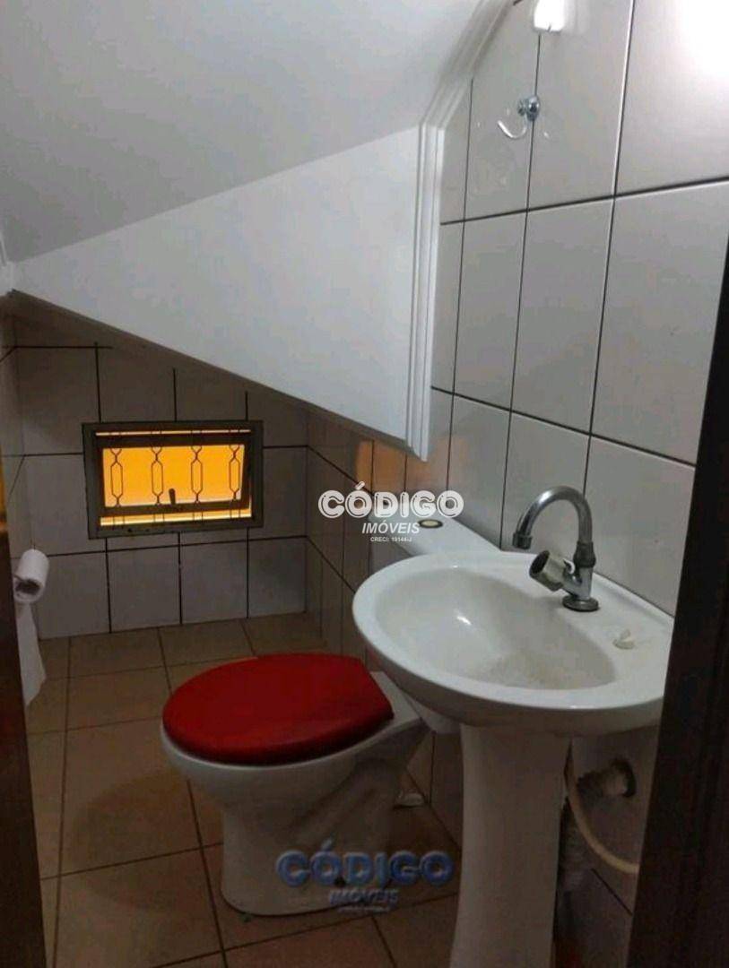 Sobrado para alugar com 3 quartos, 210m² - Foto 14