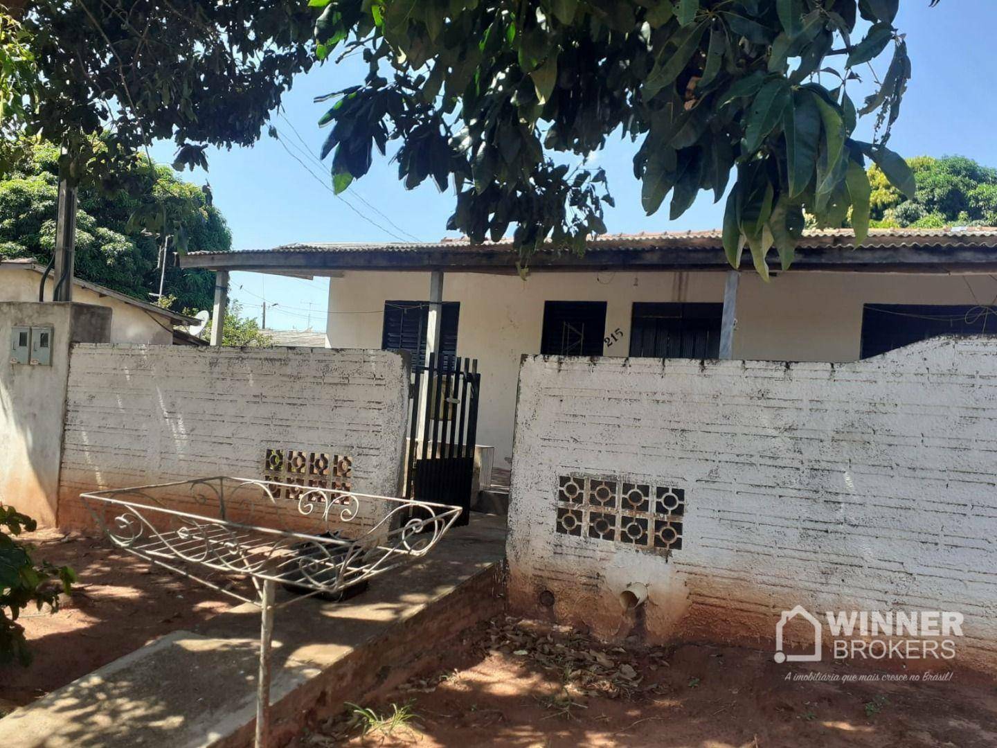 Casa à venda com 4 quartos, 59m² - Foto 1