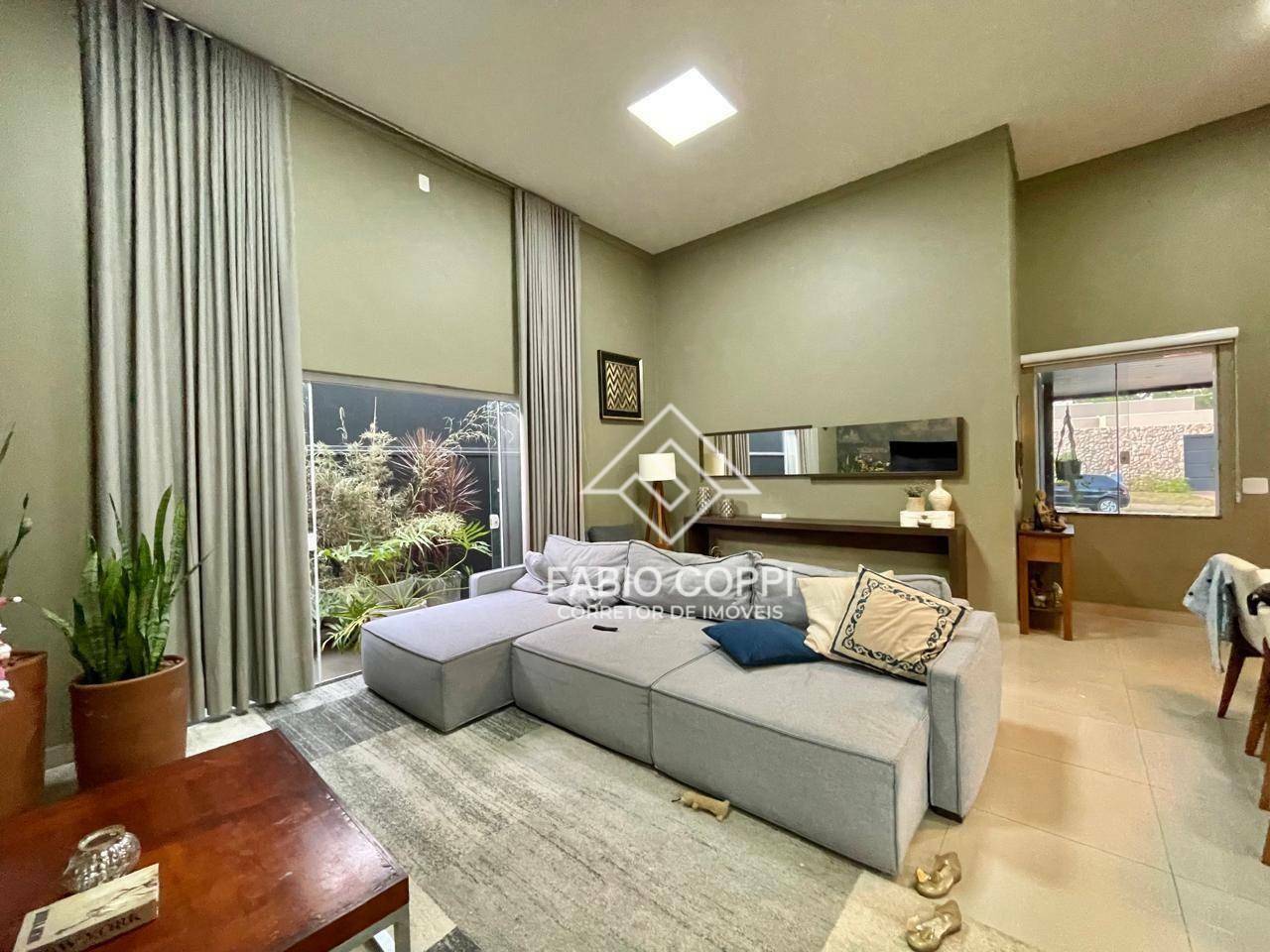 Casa de Condomínio à venda com 3 quartos, 245m² - Foto 5