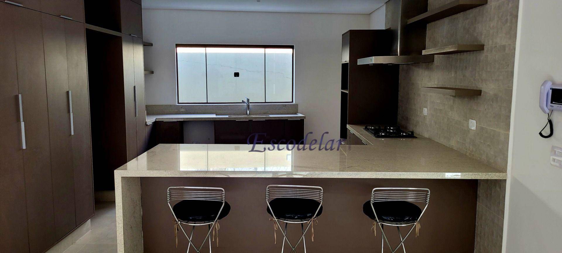 Casa à venda com 4 quartos, 450m² - Foto 17