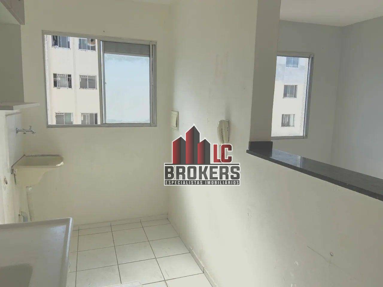 Apartamento para alugar com 2 quartos, 48m² - Foto 13